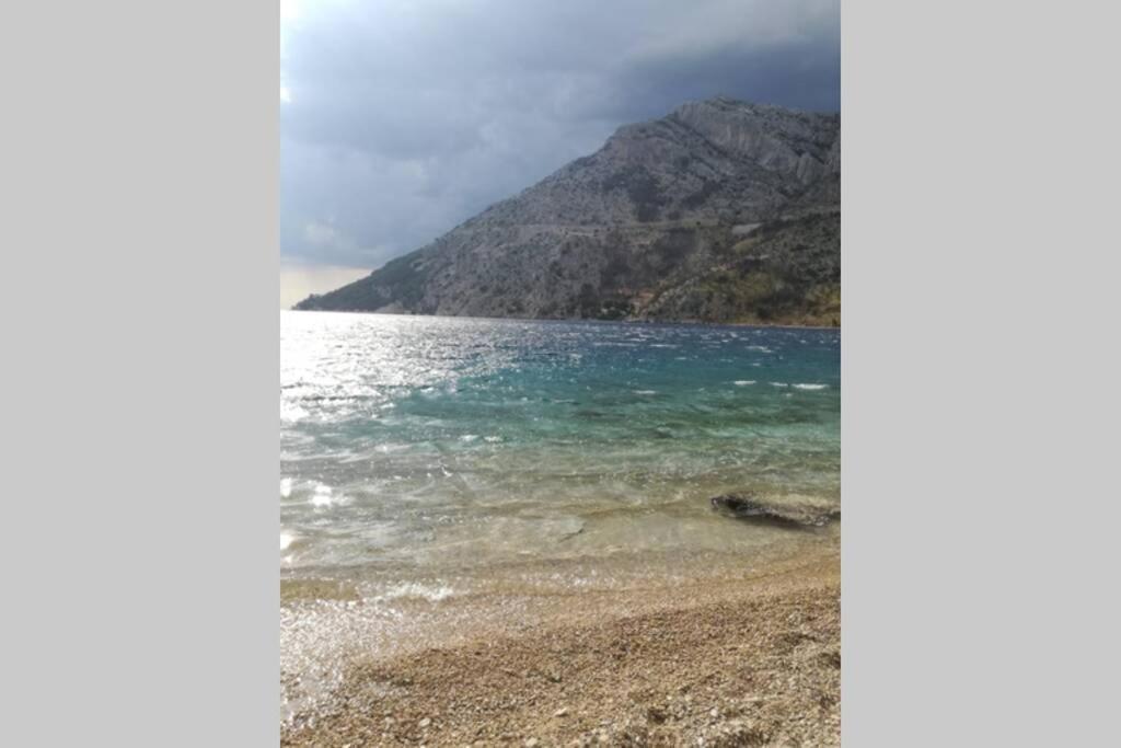 Apartman Nela Brela Εξωτερικό φωτογραφία