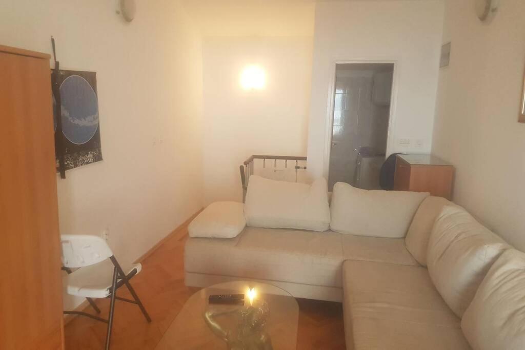 Apartman Nela Brela Εξωτερικό φωτογραφία